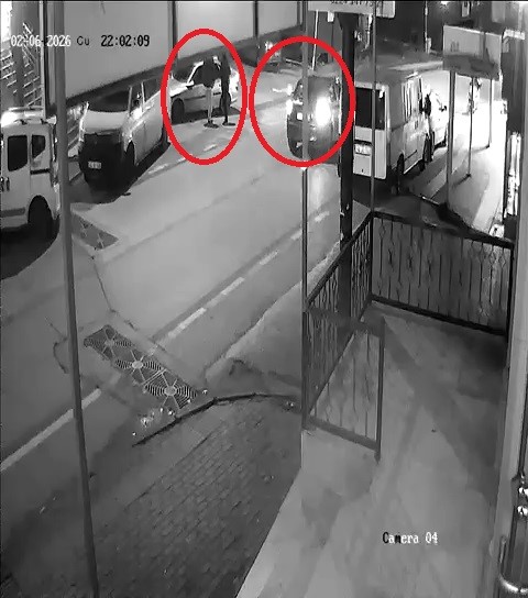 Bursa’da kan donduran cinayet anı kameraya yansımıştı... 280 saat kamera izleyip cinayeti çözdüler 9 bursada kan donduran cinayet ani kameraya yansimisti 280 saat kamera izleyip cinayeti cozduler 5 2i2LJgB3