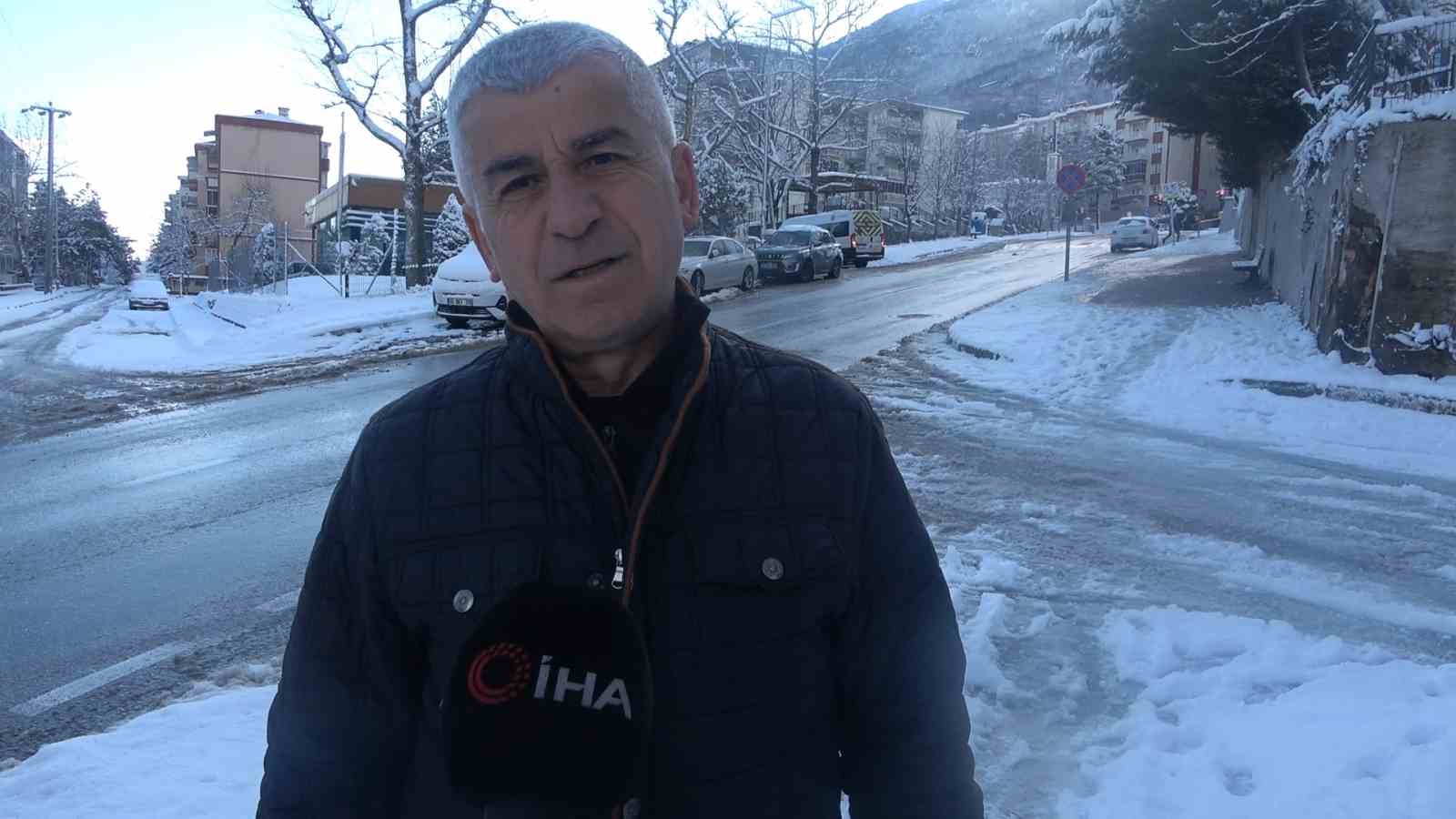 bursada kar yagisi egitimi de etkiledi 1 ckGTV6vf