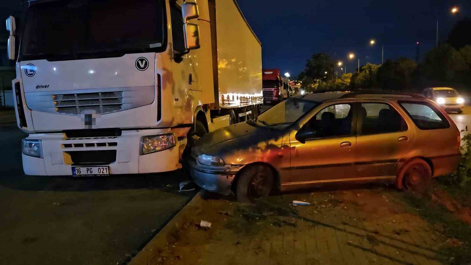 Bursa’da kaza sonrası suç düellosu: "Ben sürüyordum he? Vay be" 4 bursada kaza sonrasi suc duellosu ben suruyordum he vay be 0 sSZIs7S1