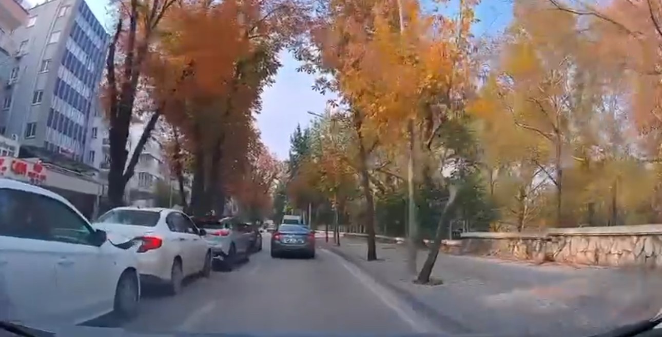 bursada kazalar arac kamerasina yansidi 3 bPKuVVPg