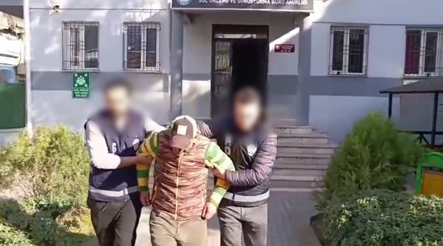 bursada kesinlesmis hapis cezasi bulunan 2 sahis yakalandi 1 Dje6vWtb