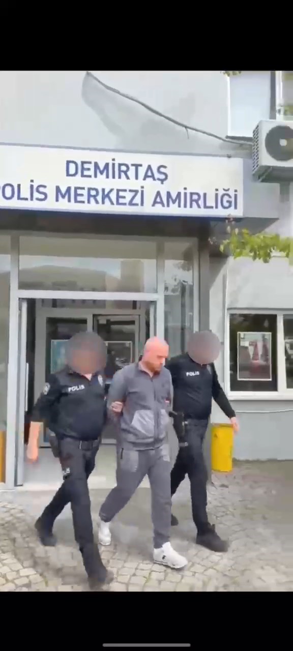 Bursa’da kesinleşmiş hapis cezasıyla aranan 4 kişi yakalandı 6 bursada kesinlesmis hapis cezasiyla aranan 4 kisi yakalandi 2