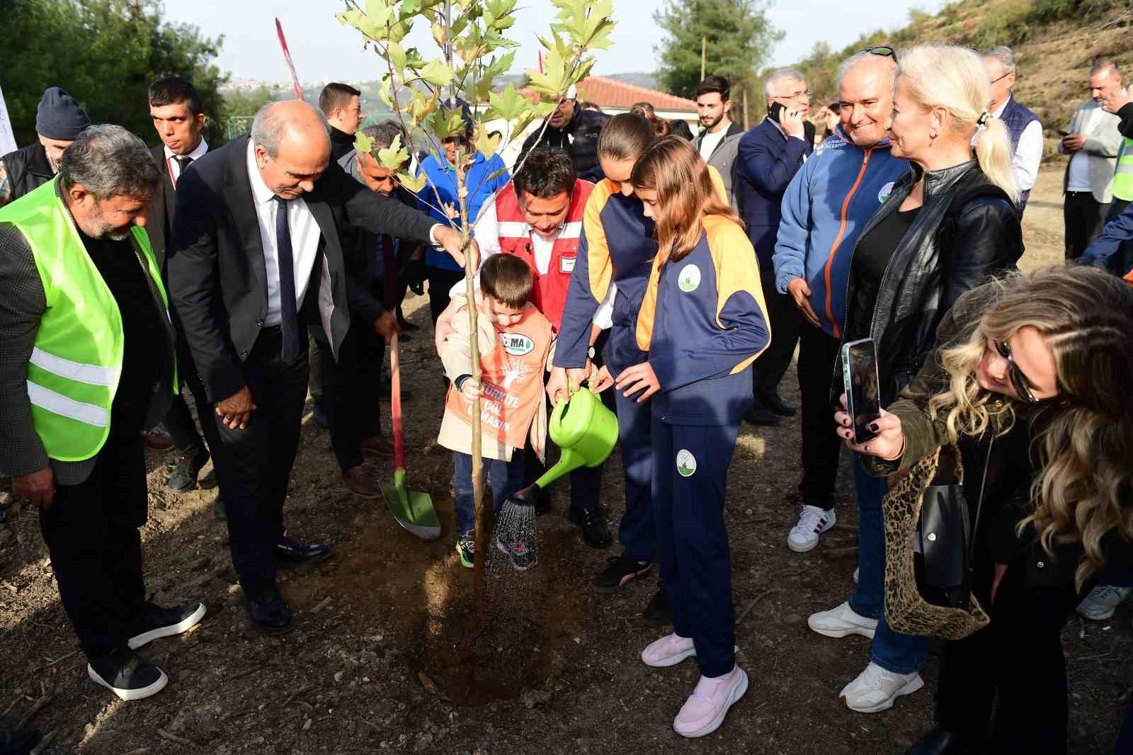 bursada kitaplardan yeserecek ormana ilk tohumlar birakildi 1 sBp9Vu7B