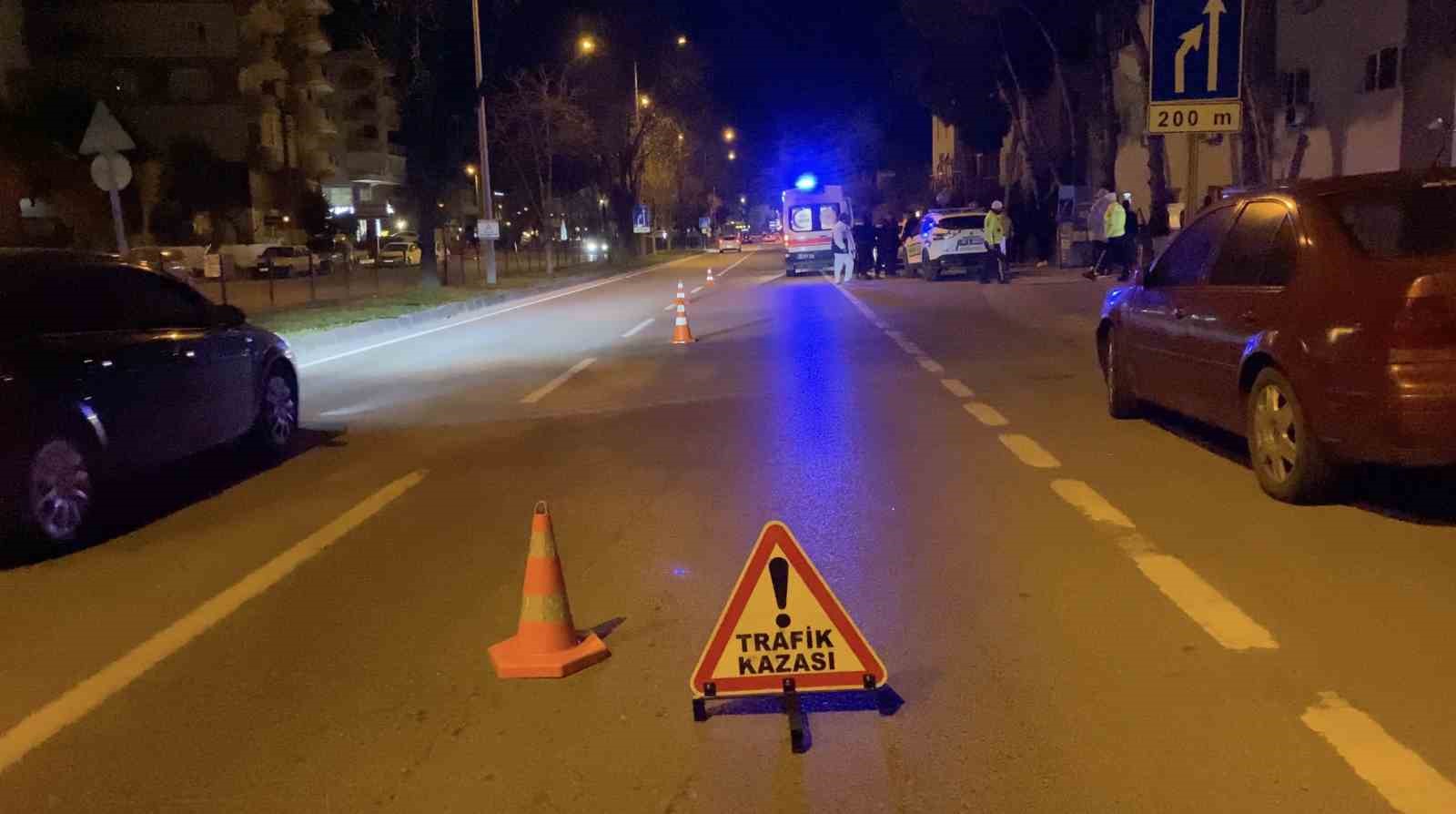 bursada kontrolden cikan arac apartmanin bahcesine savruldu 5 vWiuKaeS