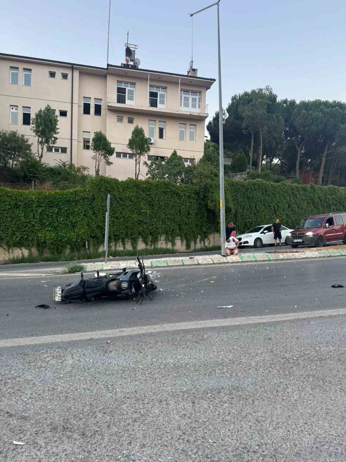 Bursa’da kontrolden çıkan motor yan yattı: 2 yaralı 4 bursada kontrolden cikan motor yan yatti 2 yarali 0 aKLHhIkA