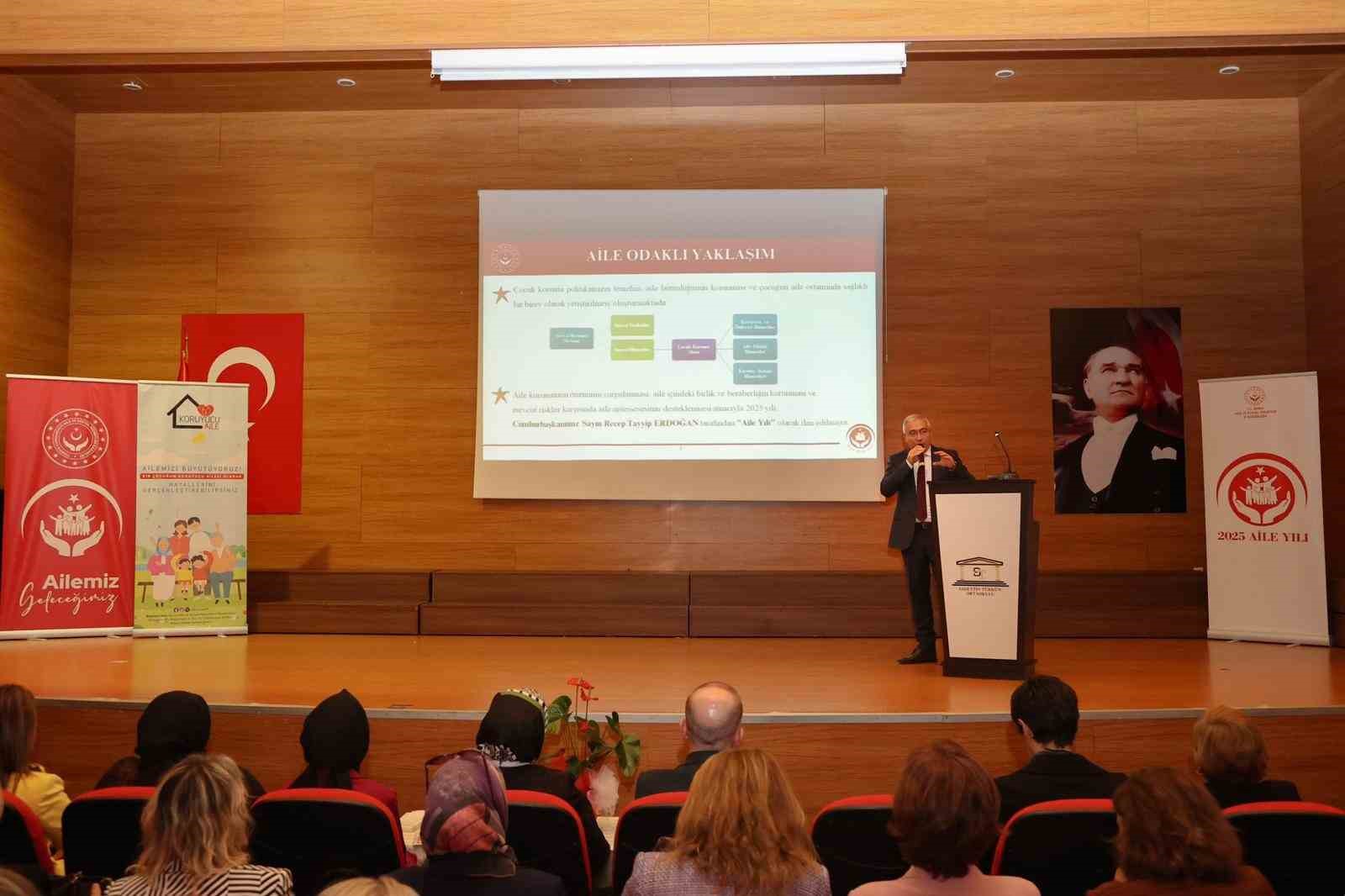 bursada koruyucu aile guclendirme toplantisi niluferde gerceklestirildi 5 taLcQ9Rz