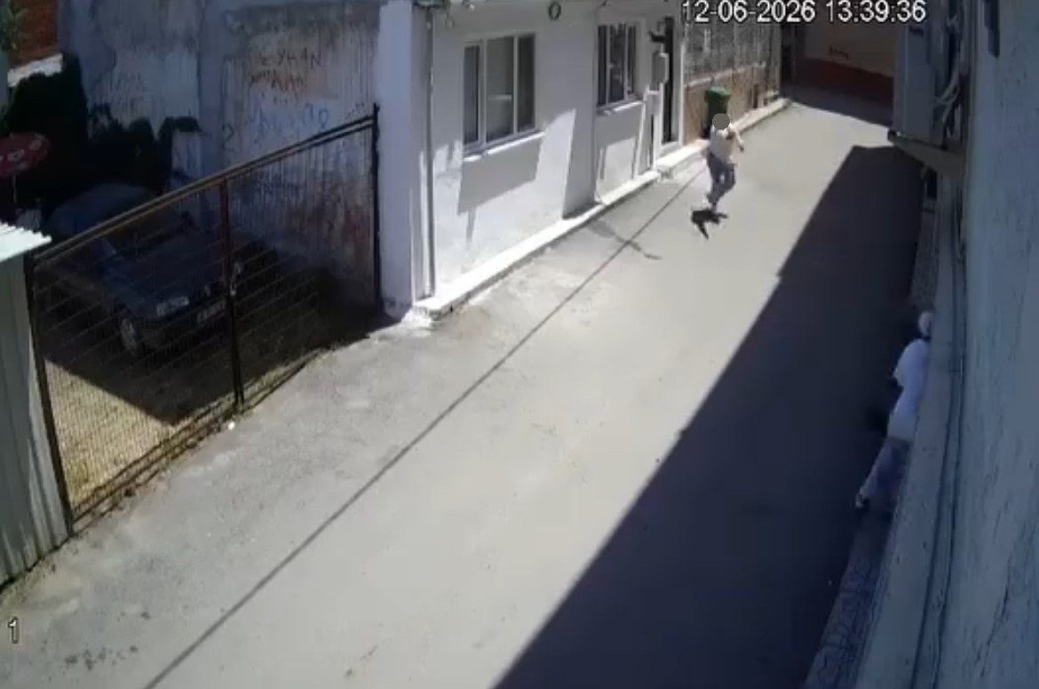 bursada kursunlarin havada ucustugu catisma kamerada 4 ZDeLJgf9