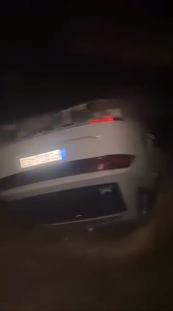 bursada lastigi patlayan otomobil sarampole yuvarlandi 2 fOD6dRGj