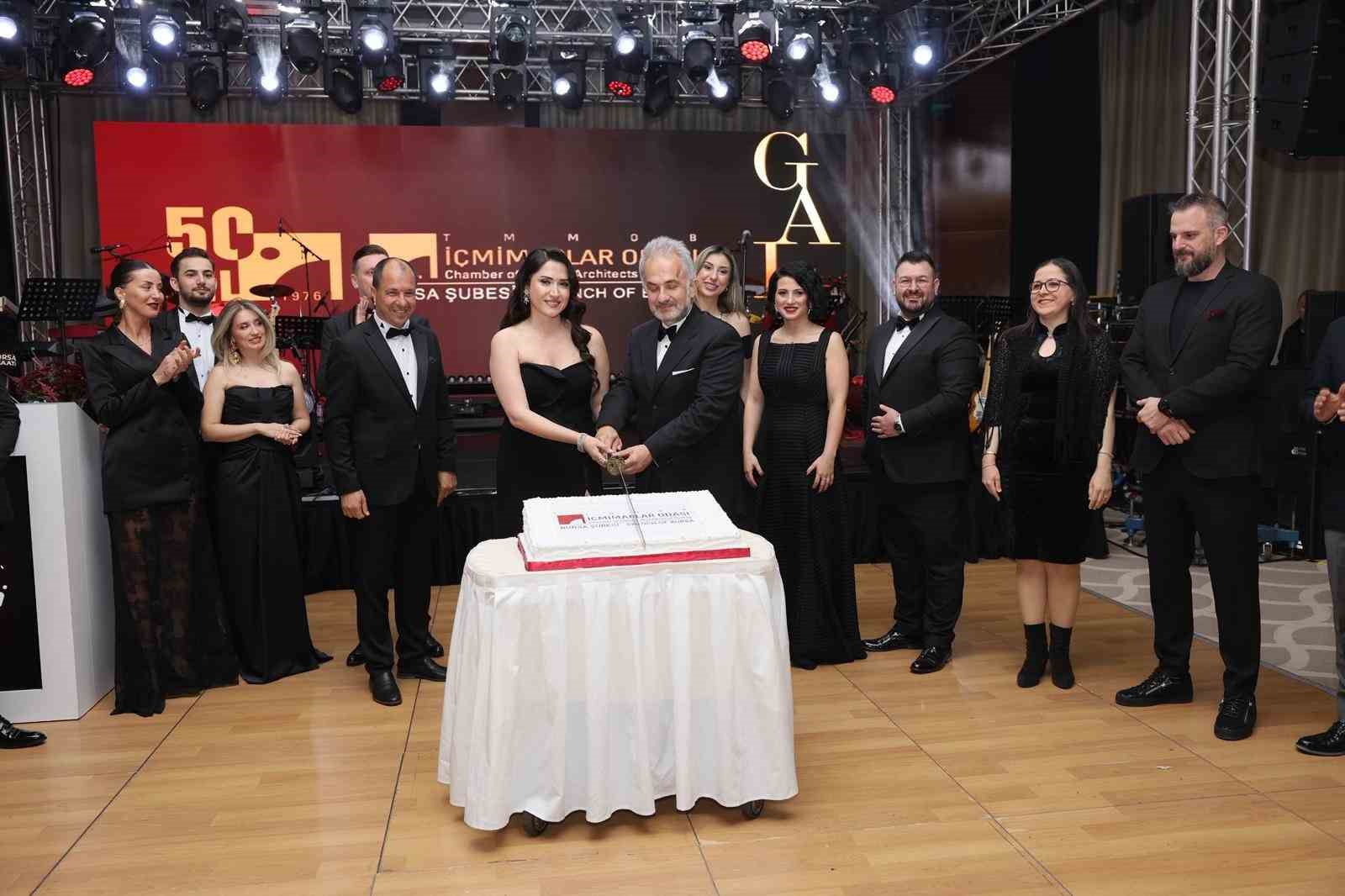 bursada meslegin duayeni icmimarlara odul 3 X5dLDNyZ