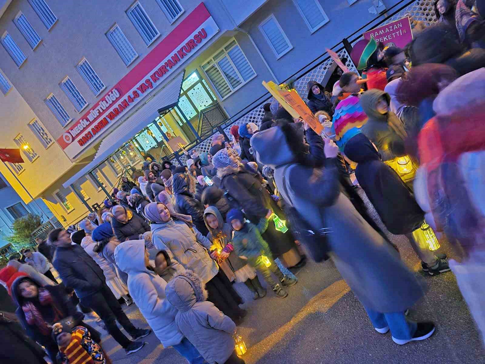 bursada miniklerden ramazan cami ve hayat temali etkinlik 1 YrURWcyz
