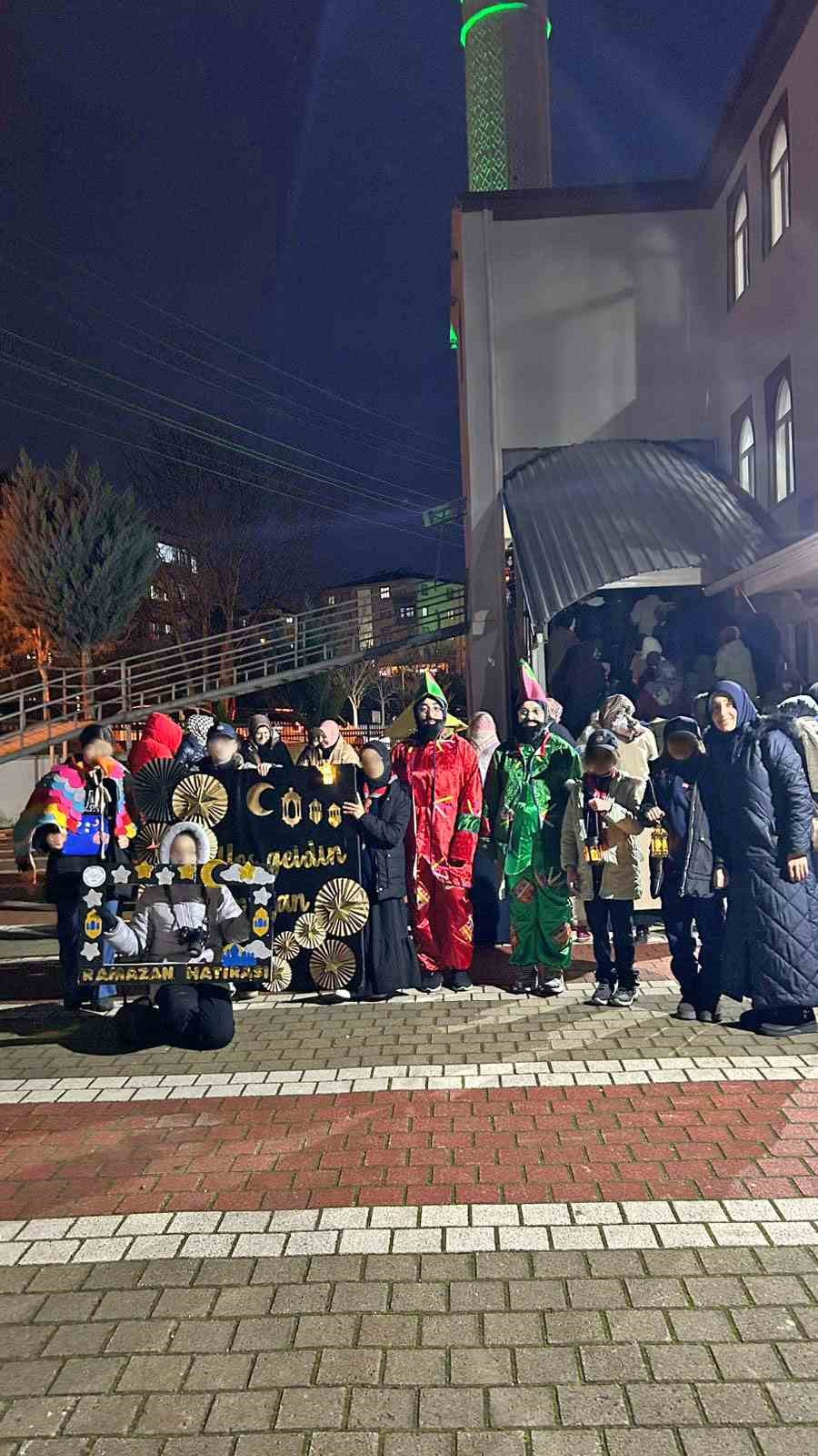 bursada miniklerden ramazan cami ve hayat temali etkinlik 2 MvggZuIX