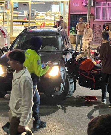 bursada-motosiklet-ile-otomobil-carpisti-1-yarali-E6ST1cgV.jpg