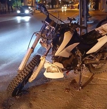 bursada-motosiklet-kazasi-1-yarali-64nd1fgS.jpg