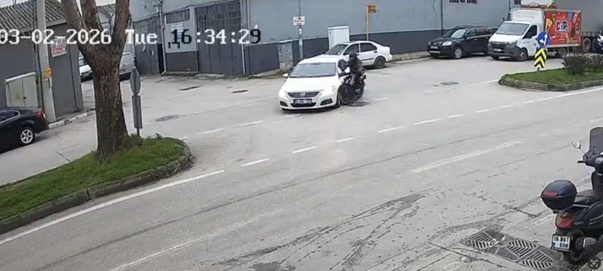 bursada motosiklet surucusu olumden boyle dondu 2 CJi2a8aB