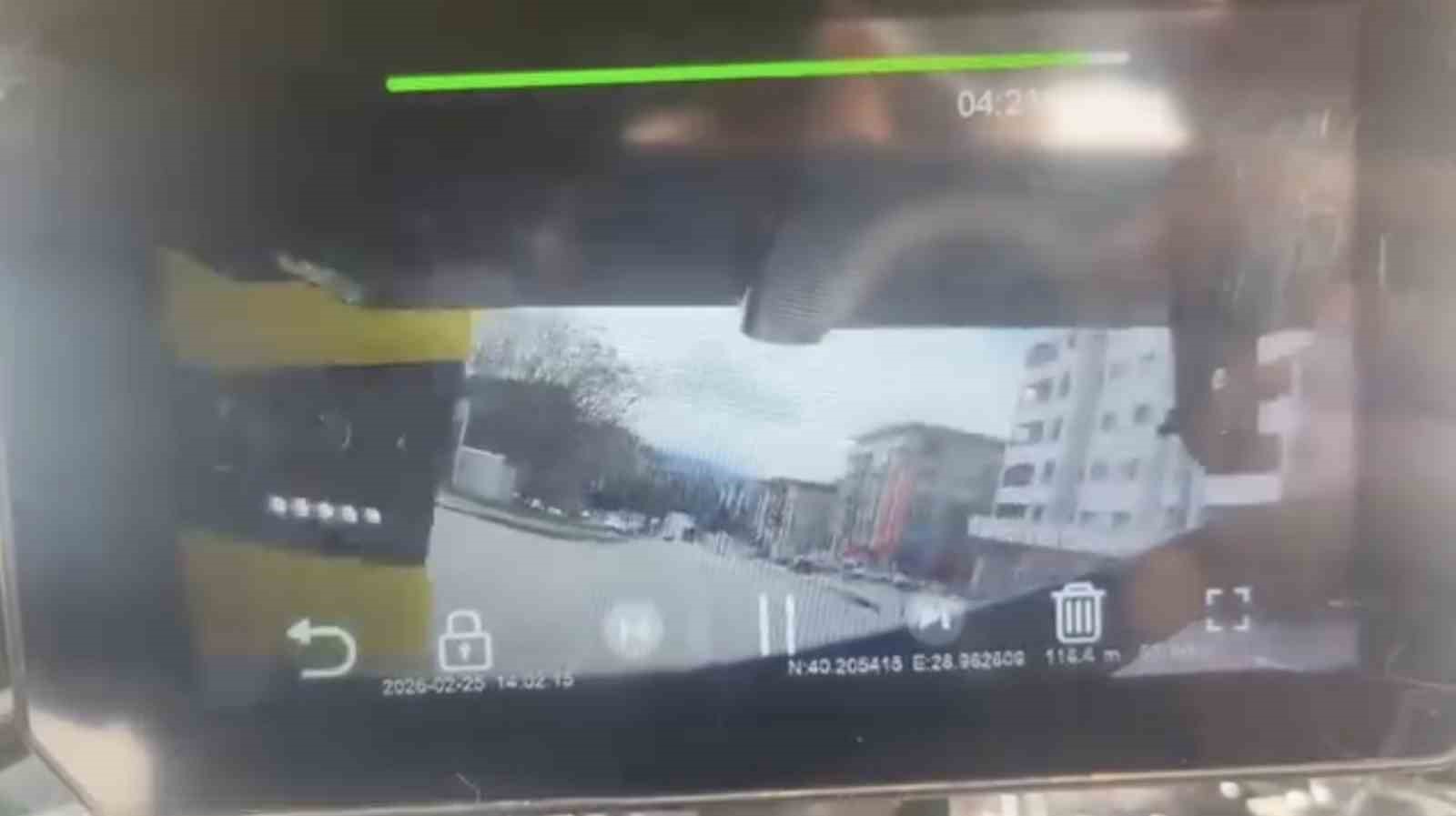 bursada motosiklet surucusunun dikkati kazayi onledi 2 1AUyS6d5