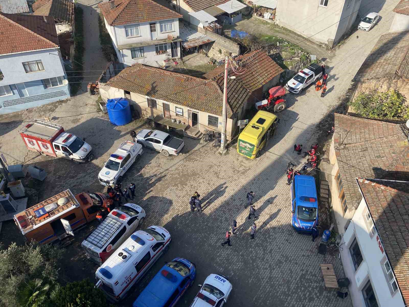 bursada mustafa abiden 576 saattir haber yok arama calismalari suruyor 3 TcOYda3f
