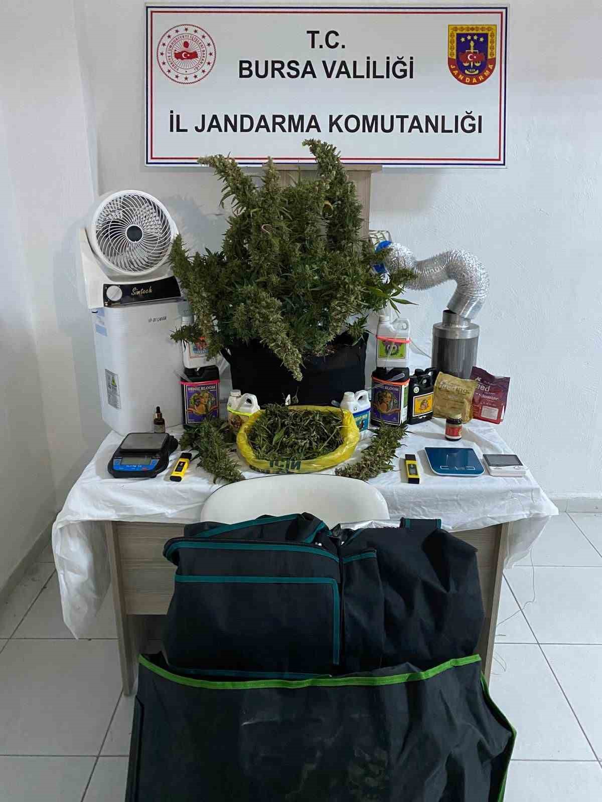 bursada narkotik operasyonlari zehir tacirlerine darbe ustune darbe 4
