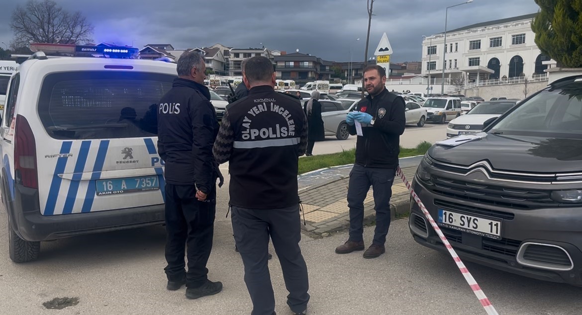 bursada okul onunde kadin ogretmene silahli saldiri duzenleyen eski nisanlisi tutuklandi 3 X47T31Tl