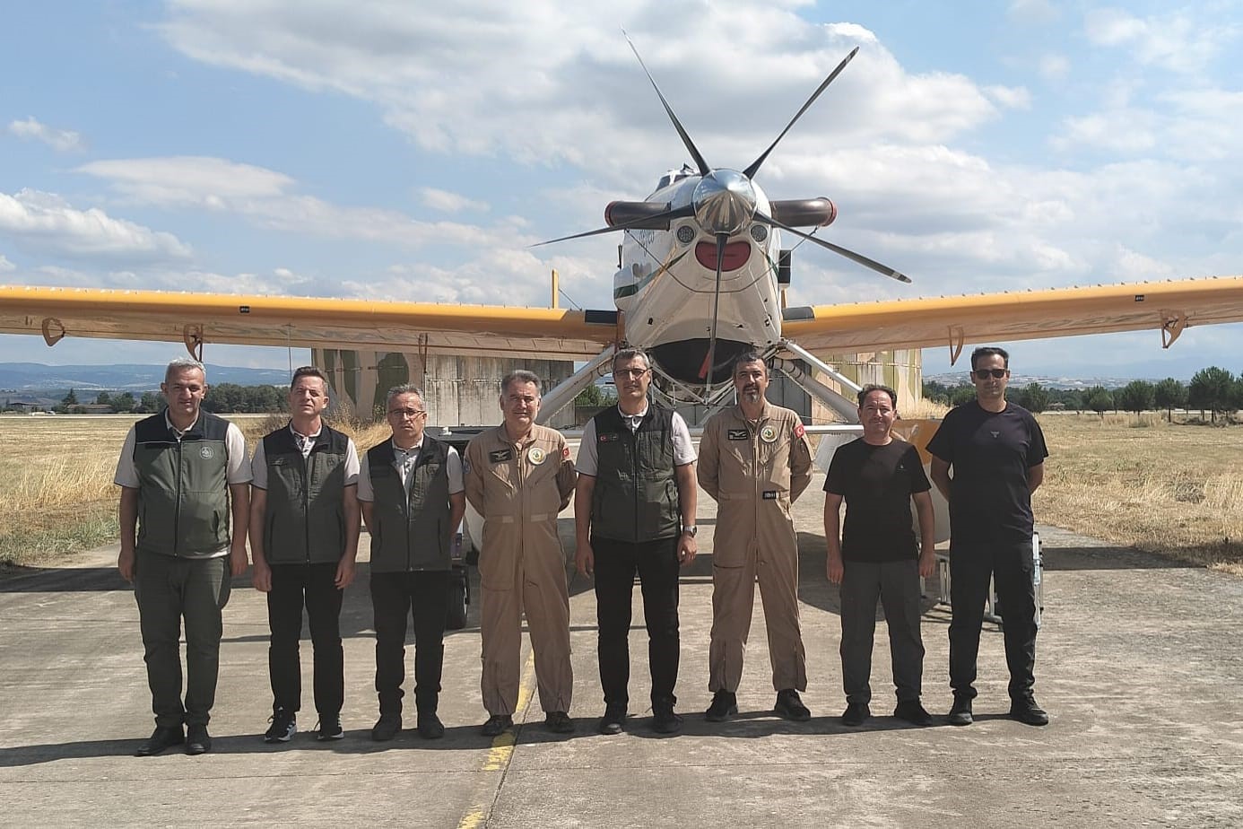 Bursa’da orman yangınlarıyla mücadele için 2 yangın söndürme uçağı konuşlandırıldı 6 bursada orman yanginlariyla mucadele icin 2 yangin sondurme ucagi konuslandirildi 2 NFBNtAXp