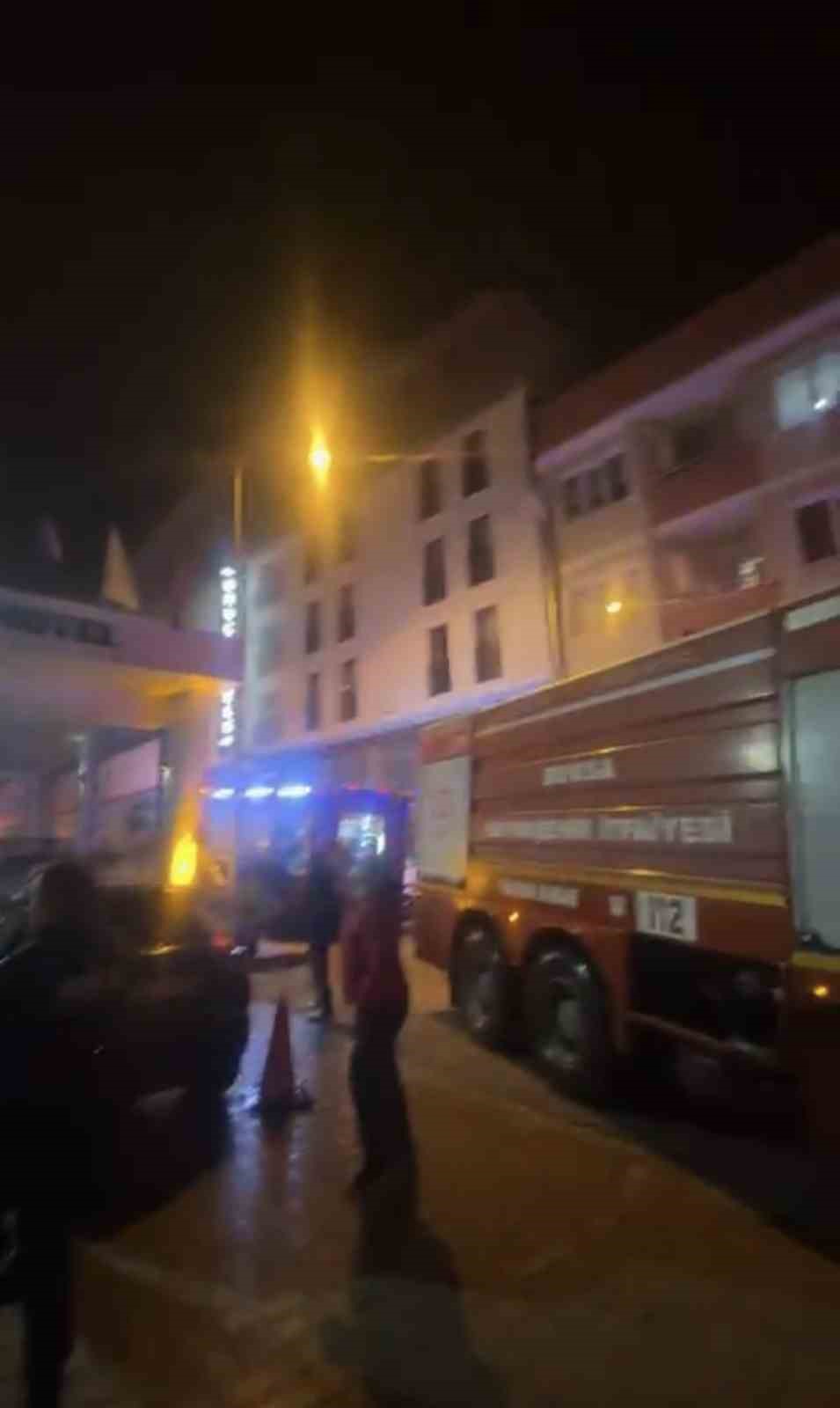 bursada otel yangini mahsur kalanlar var 3 aybAHM68