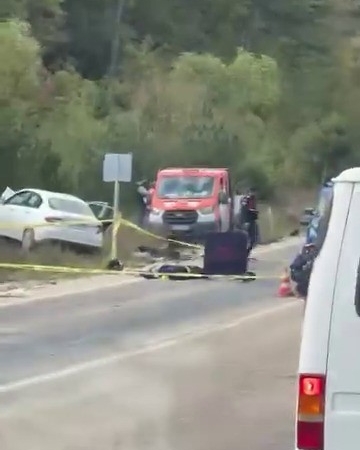 bursada-otomobil-ile-motosiklet-kafa-kafaya-carpisti-1-olu-1-yarali-KMwzmZMf.jpg