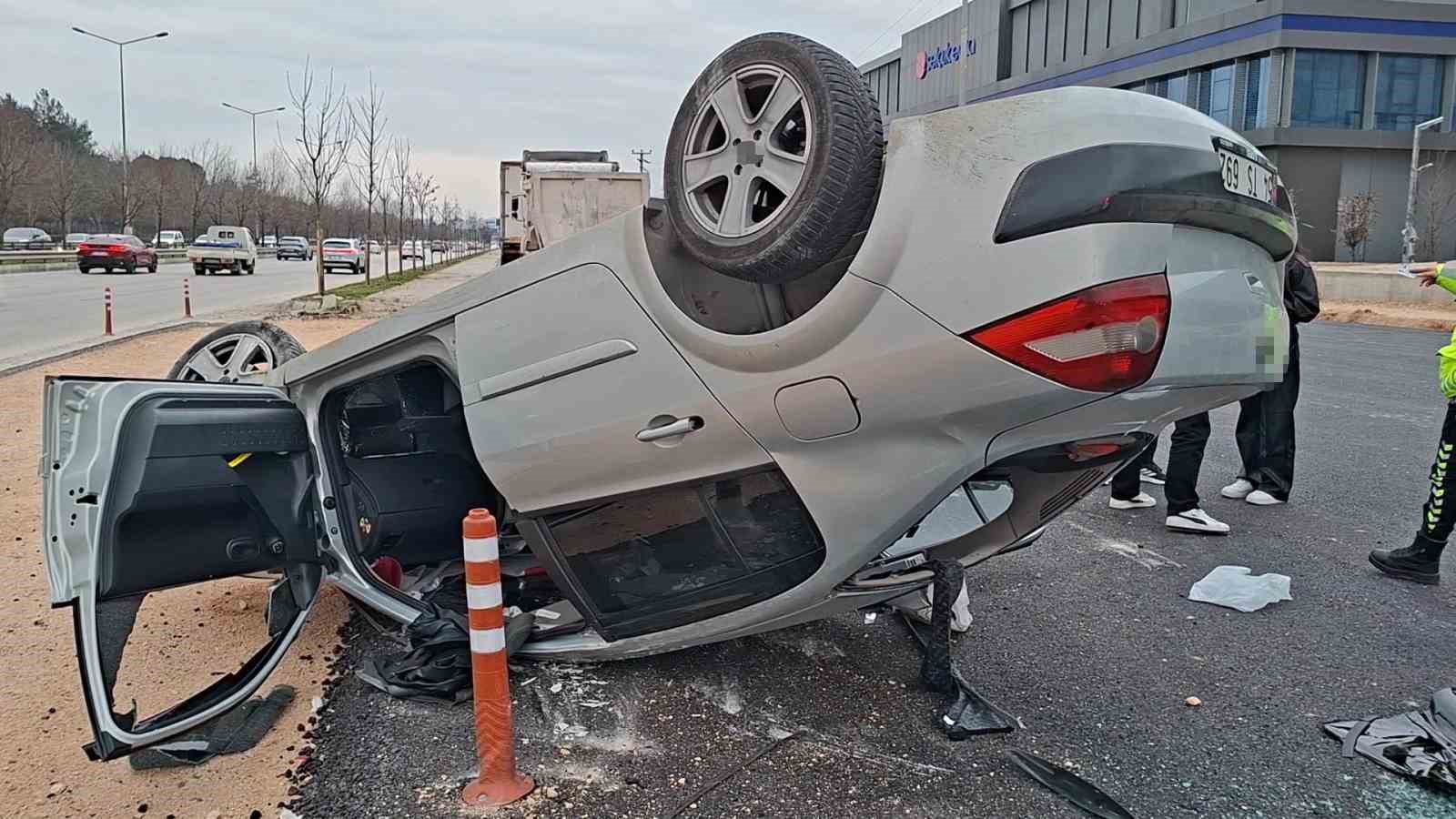 bursada otomobil takla atti sans eseri yaralanan olmadi 1 yIySaeO8