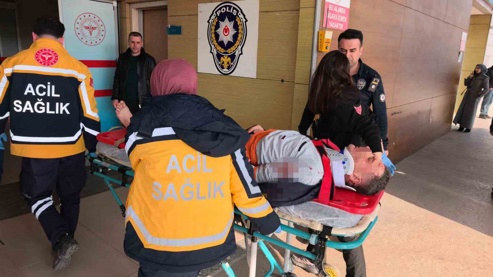 bursada otomobilin carptigi yaya agir yaralandi 0 eMBBWMSX