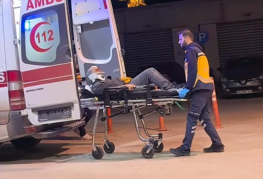 bursada otomobilin carptigi yaya agir yaralandi 1 TEk1CAji