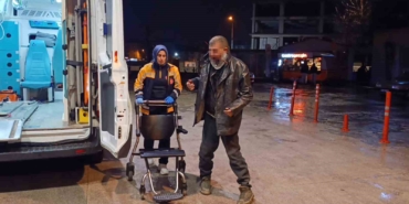 bursada-otomobiller-kafa-kafaya-carpisti-3-yarali-TORzehKT.jpg