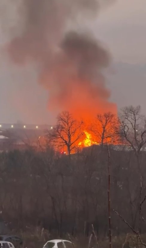 bursada palet fabrikasinda yangin sondurme calismalari suruyor 2 DJPqeqGi