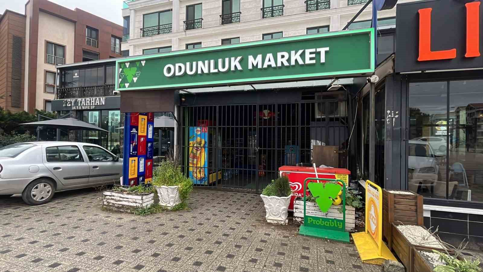 bursada para ustu kavgasi kamerada market savas alanina dondu 0 P9kOkj2Y