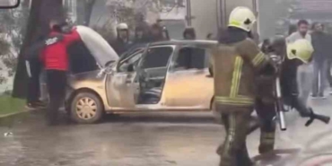 bursada-park-halindeki-midibuste-cikan-yangin-otomobile-sicradi-EPuCTuVH.jpg