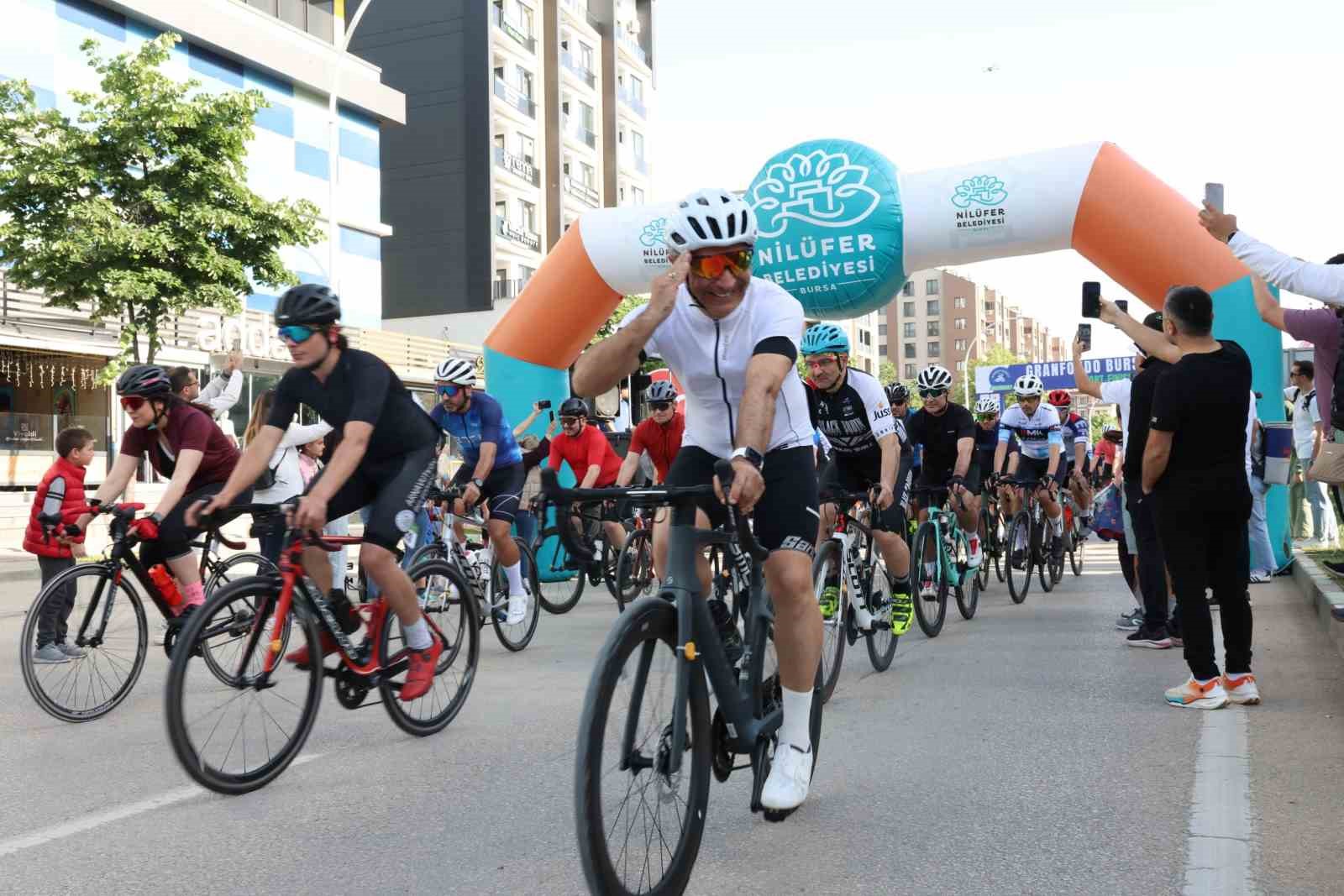 bursada pedallar daha fazla kadin yarismaci icin dondu 1 ZOLVw66Y