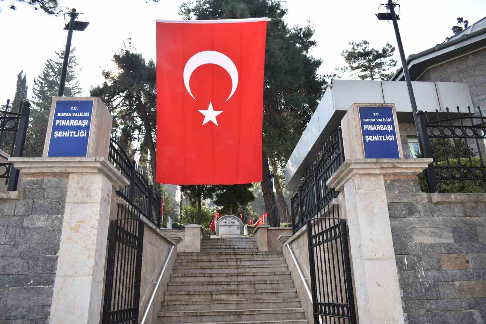 bursada ramazan boyunca sehitlere vefa ziyaretleri 2 rttwJC37