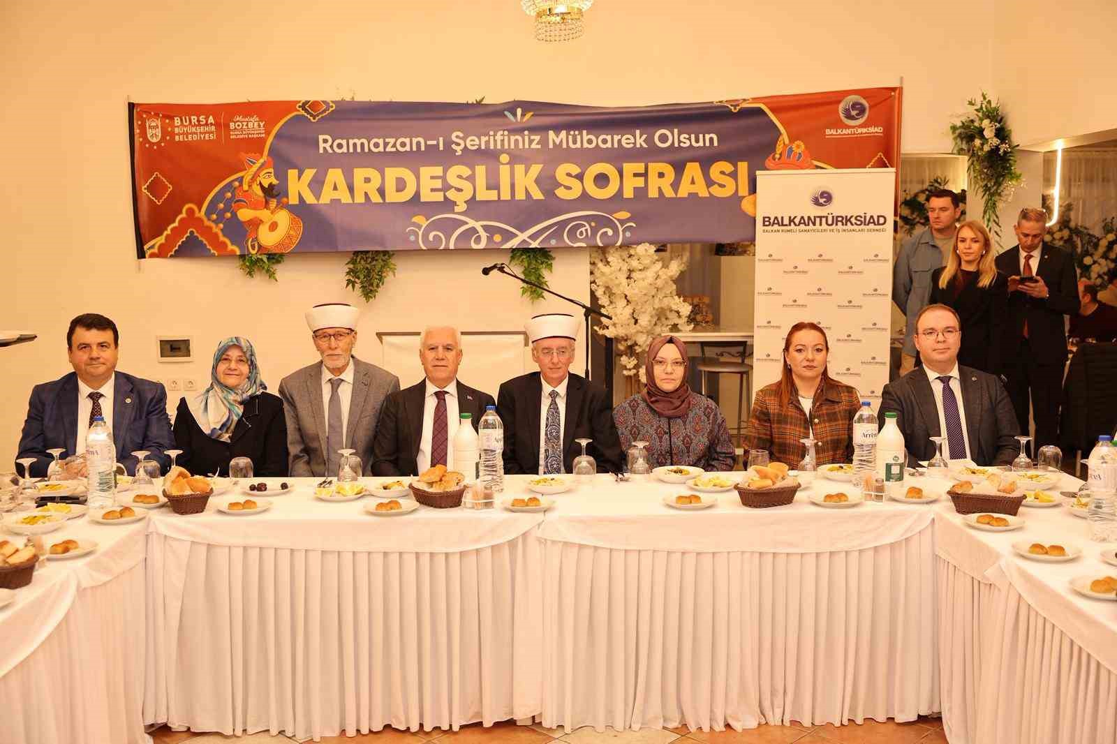 bursada ramazanin bereketi paylastikca cogaldi 5 kC7zakqz