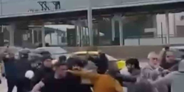 bursada-savasi-andiran-kavga-kamerada-kimi-kaskini-migfer-yapti-kimi-sopayi-kilic-gibi-kullandi-BPlFha5t.jpg