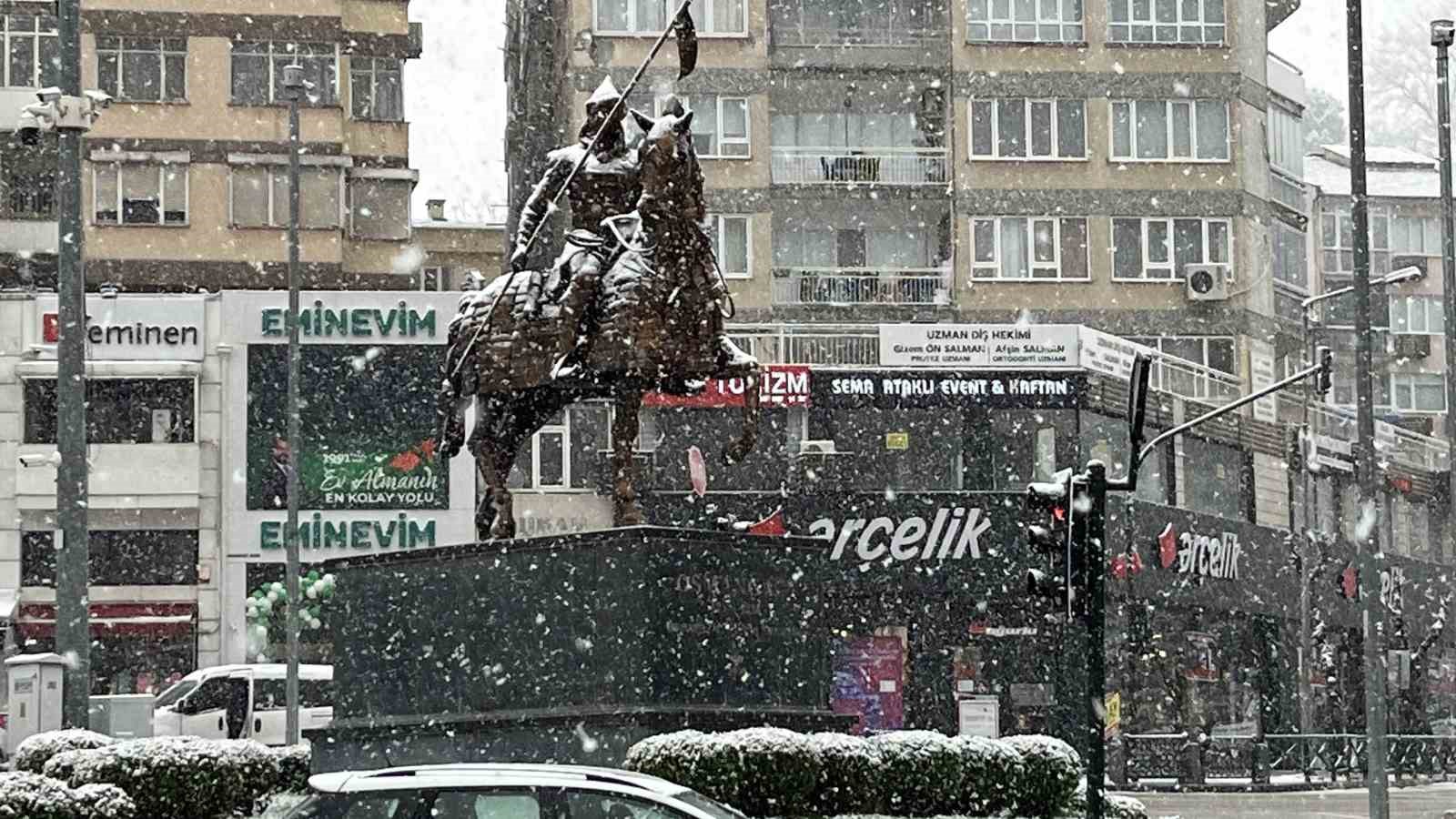 bursada sehir merkezinde kar surpriizuludaga cikacaklar dikkat 0 d5nhvOcu