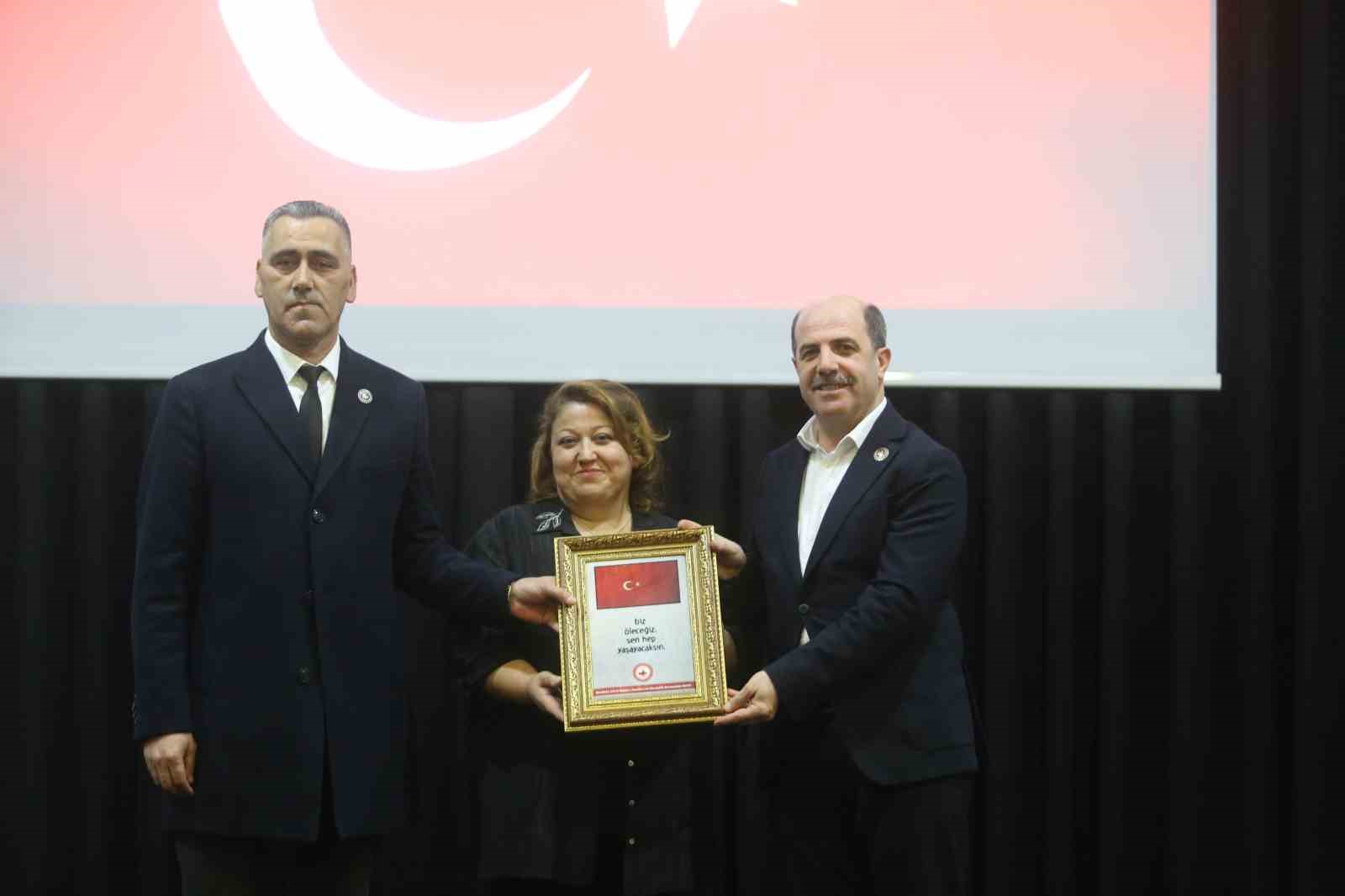 bursada sehit aileleri ve gaziler iftarda bulustu 3 DMe38GOJ