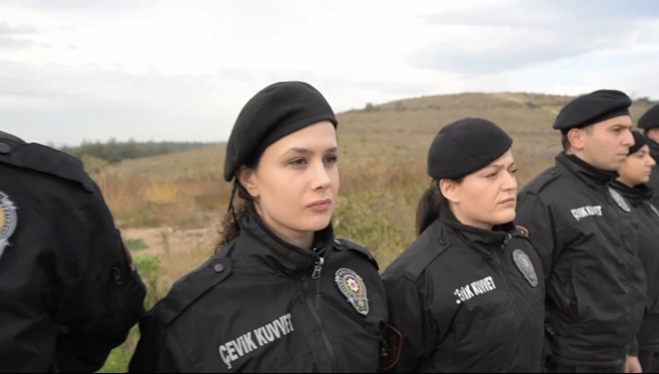 bursada sehitler anisina fidan dikildi 4 YMU214bk