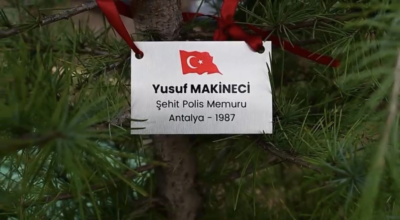 bursada sehitler anisina fidan dikildi 5 br8LYkZa