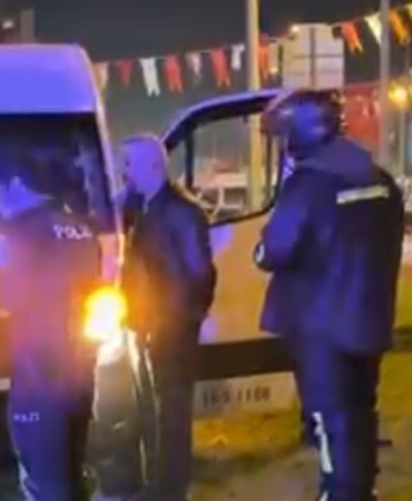 bursada-servis-aracinin-carptigi-yaya-agir-yaralandi-f3SgbiBj.jpg