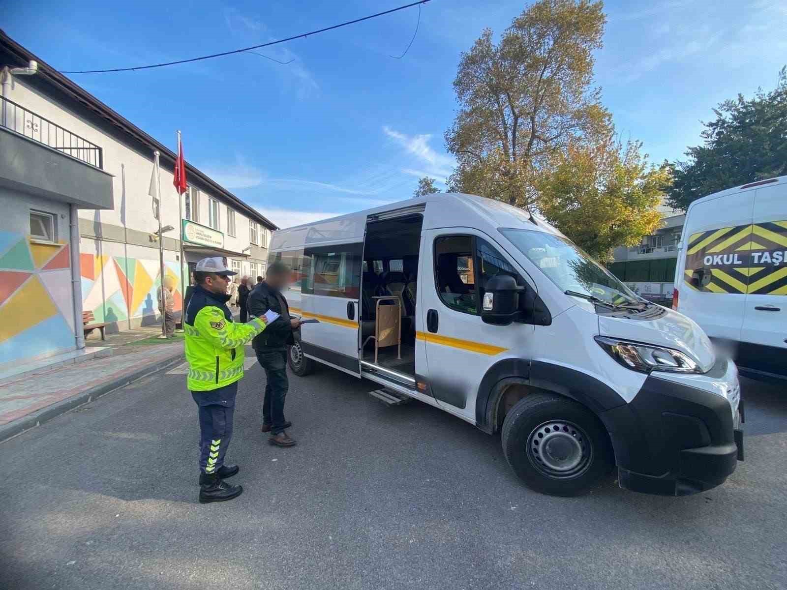bursada servis araclari ve motosikletlere siki denetim 2 mKdvcN3a