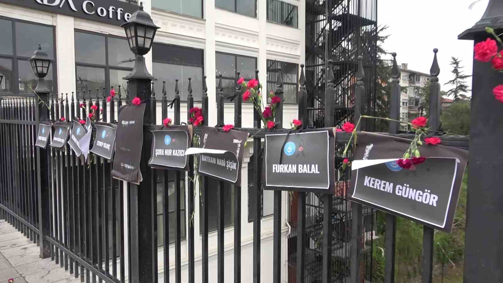 bursada setbasi koprusu karanfillerle donatildi 2 tkj19mmh