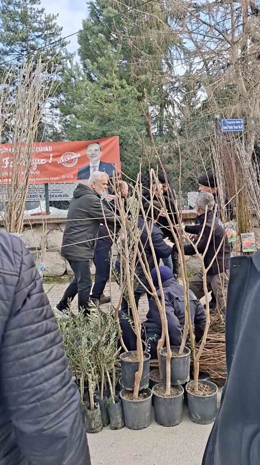 bursada seyyar saticilardan zabitaya bicakli saldiri 1 zabita yaralandi 1 g5rYFvvR