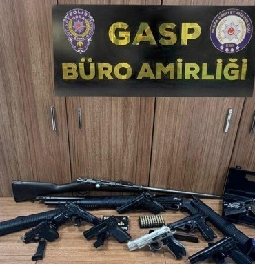 bursada-silah-operasyonu-41-supheliye-adli-islem-Q8IBYJXk.jpg