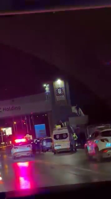bursada silahla alikoydugu kadina kursun yagdirdi 2 DpXtDBRs