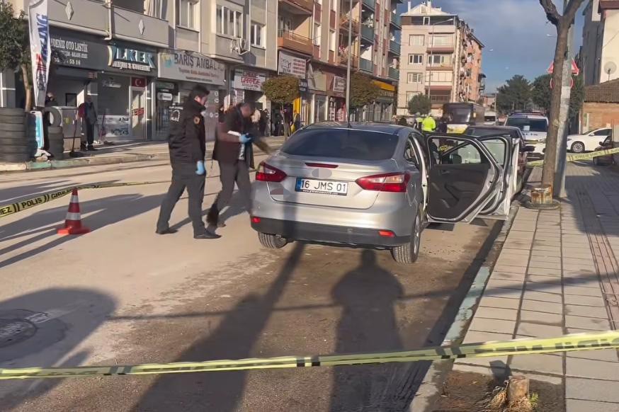 bursada silahli saldiri yarali halde kacip polise sigindi 3 OHngPkcL