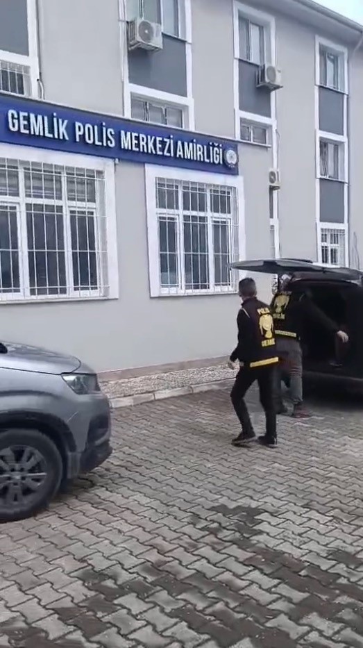 bursada silahli yaralama olayinin suphelileri yakalandi 2