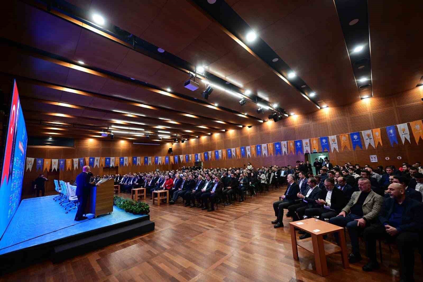 bursada son 1 hafta 5 bin 284 kisi ak parti kadrolarina katildi 3 keHBqYc6