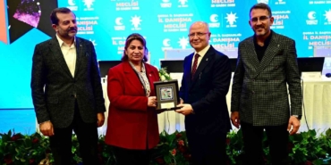 bursada-son-1-hafta-5-bin-284-kisi-ak-parti-kadrolarina-katildi-5ldmWwgg.jpg